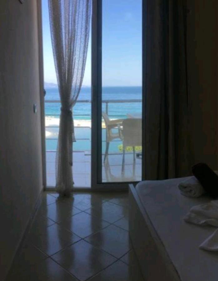 Appartamento Diamond Sea Sarandë Esterno foto